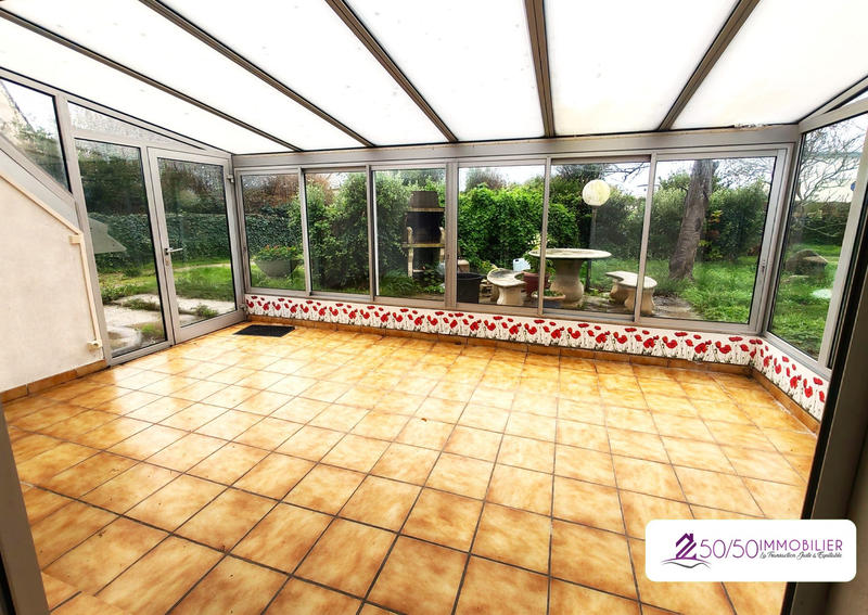 Maison traditionnelle - 137 m² - 5 pièces