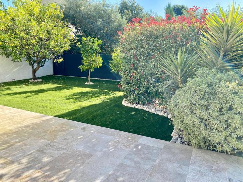 Villa - 209 m² - 2 pièces