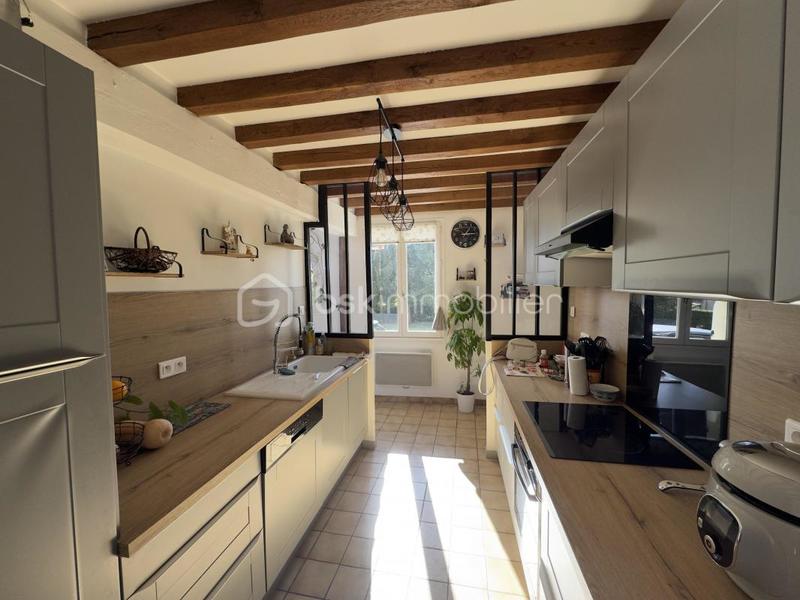 Propriété - 125 m² - 6 pièces