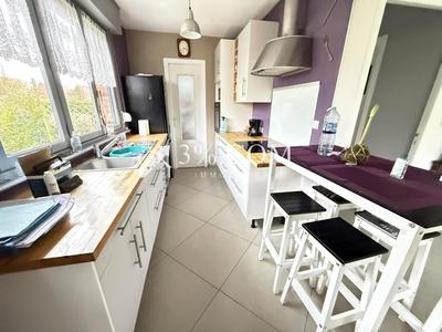 Maison - 86 m² - 5 pièces