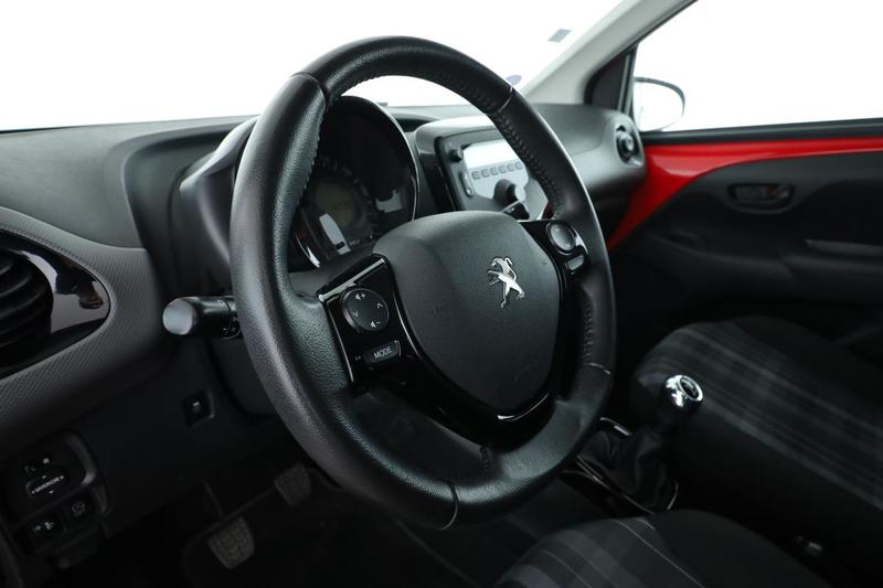 Peugeot 108 1.0 VTi Style 5p 72 ch