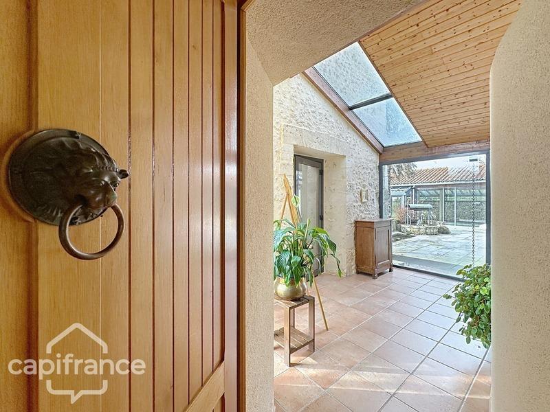 Maison - 291 m² - 12 pièces