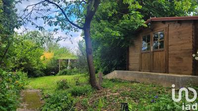 Maison - 260 m² - 9 pièces