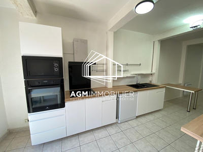 Maison de village - 110 m² - 5 pièces