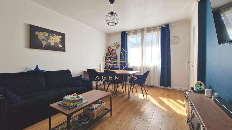 Maison - 134 m² - 7 pièces