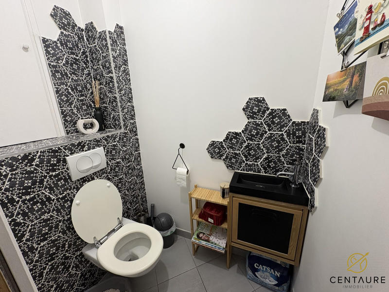 Appartement - 85 m² - 3 pièces