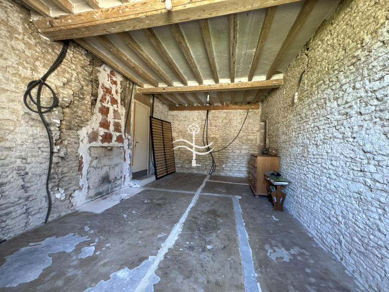 Maison ancienne - 175 m² - 6 pièces