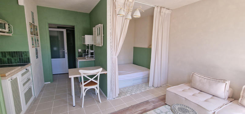 Maison - 161 m² - 9 pièces