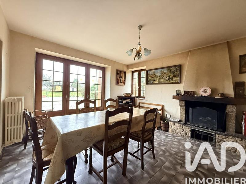 Maison - 197 m² - 10 pièces