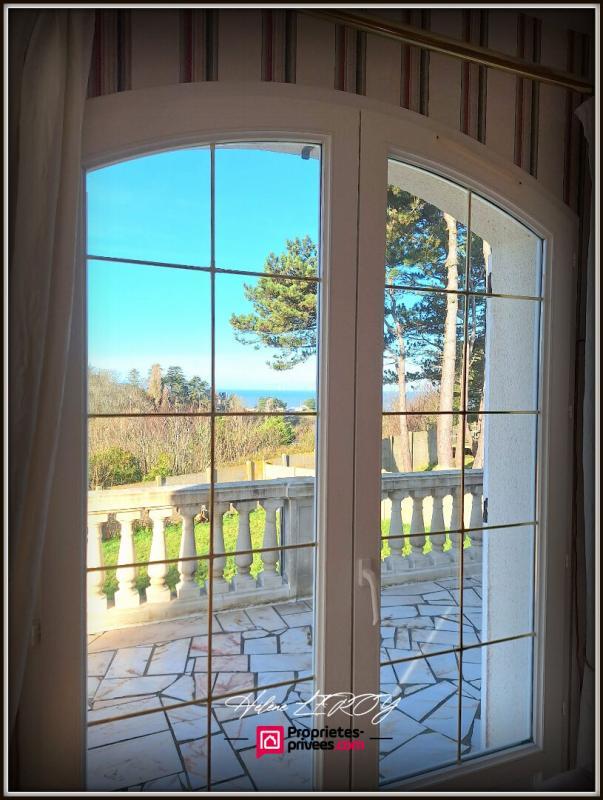 Maison - 167 m² - 6 pièces