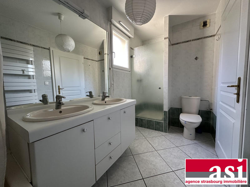 Appartement - 104 m² - 3 pièces