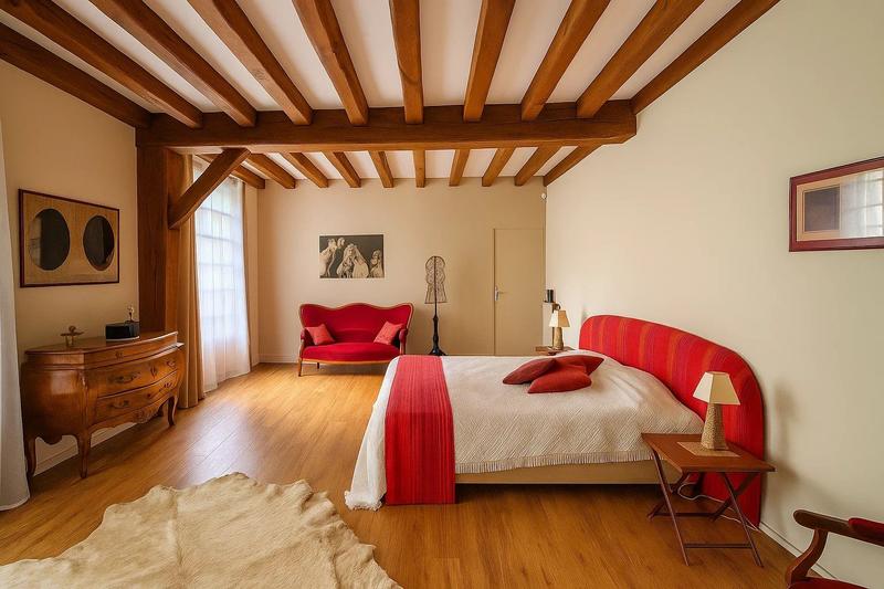 Maison - 180 m² - 6 pièces