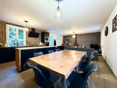 Maison - 120 m² - 6 pièces