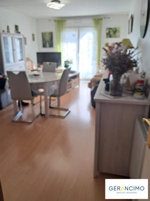 Appartement - 56 m² - 3 pièces