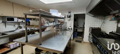 Local commercial - 458 m²