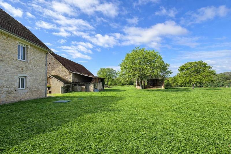 Corps de ferme - 169 m² - 7 pièces