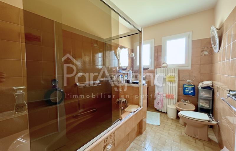 Maison - 137 m² - 5 pièces