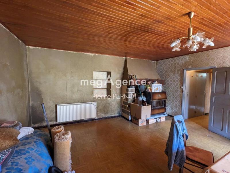 Maison - 97 m² - 5 pièces