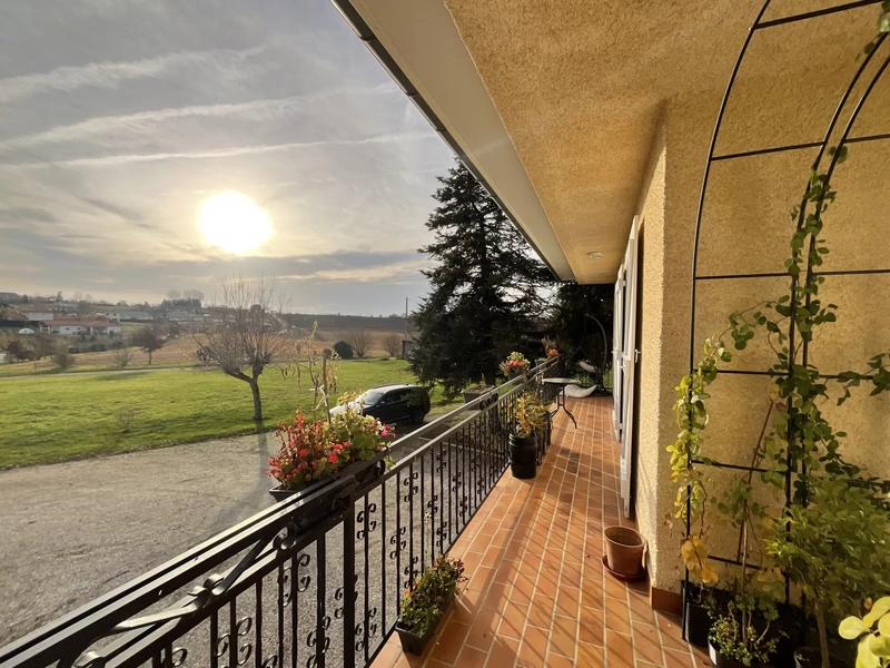 Appartement - 125 m² - 4 pièces