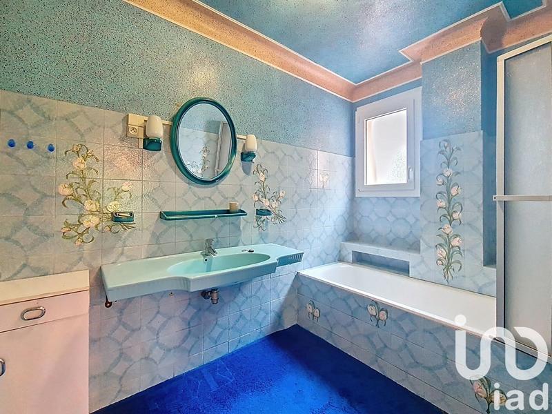 Maison - 163 m² - 7 pièces