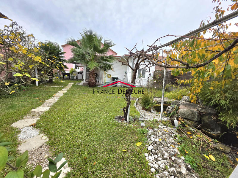 Maison - 91 m² - 5 pièces