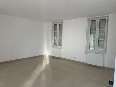 Maison - 67 m² - 3 pièces