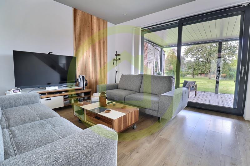 Maison - 110 m² - 6 pièces