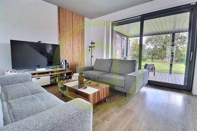 Maison - 110 m² - 6 pièces