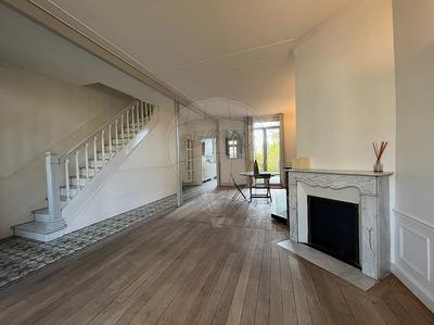 Maison - 120 m² - 6 pièces