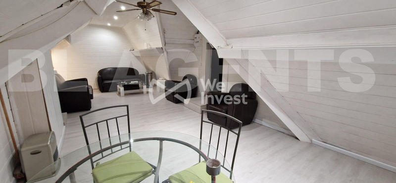 Maison - 244 m² - 10 pièces