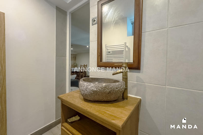 Appartement - 60 m² - 2 pièces