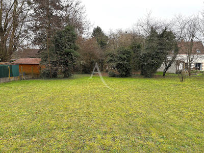 Terrain - 1 919 m²