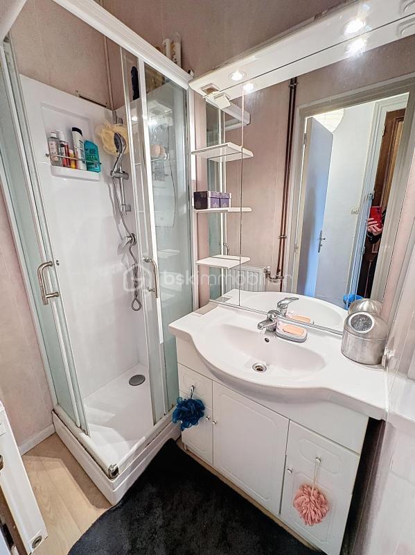 Appartement - 57 m² - 4 pièces