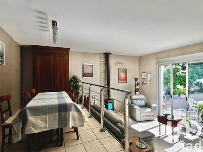 Maison - 109 m² - 5 pièces