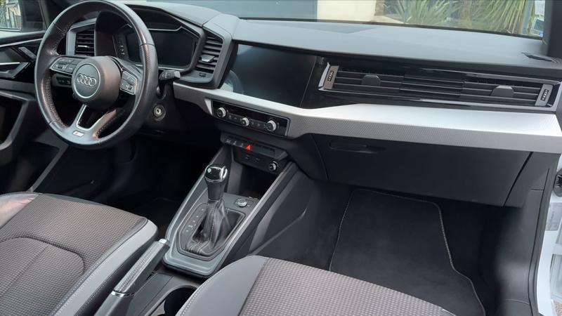 Audi A1 sportback II 40 Tfsi 200 s-Tronic 6 s line - Automatique