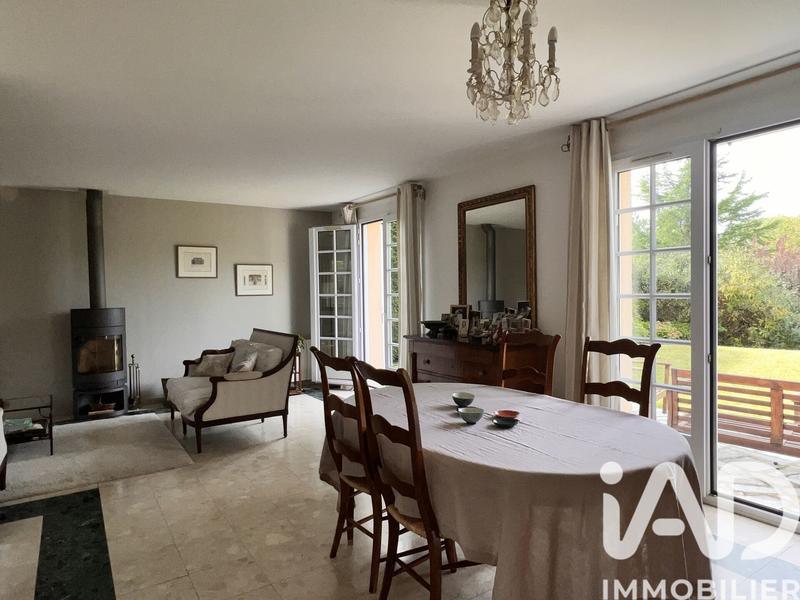 Maison - 170 m² - 7 pièces