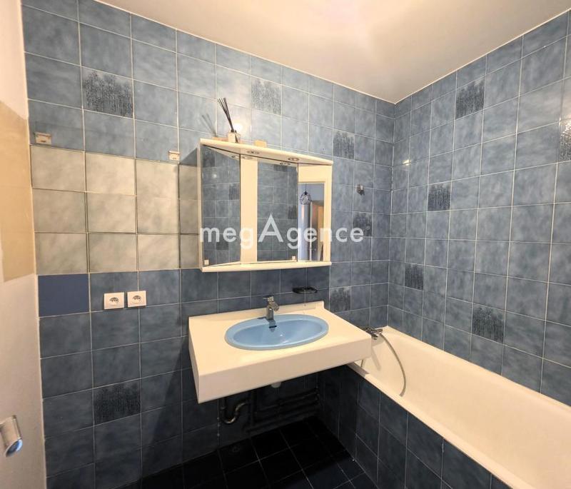 Appartement - 86 m² - 4 pièces