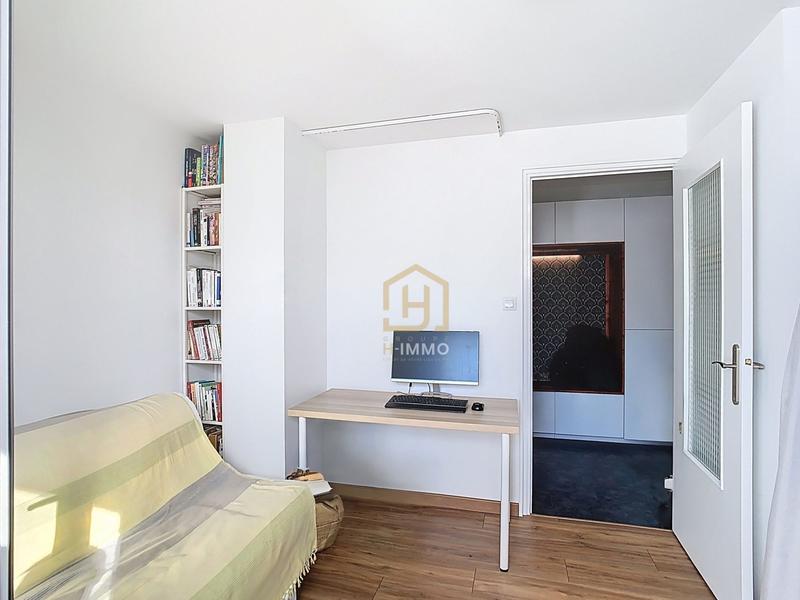 Appartement - 85 m² - 4 pièces