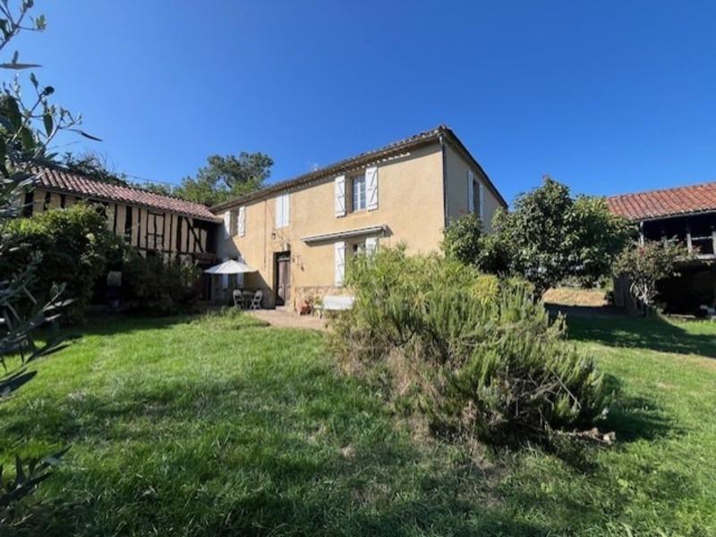 Propriété - 220 m² - 7 pièces