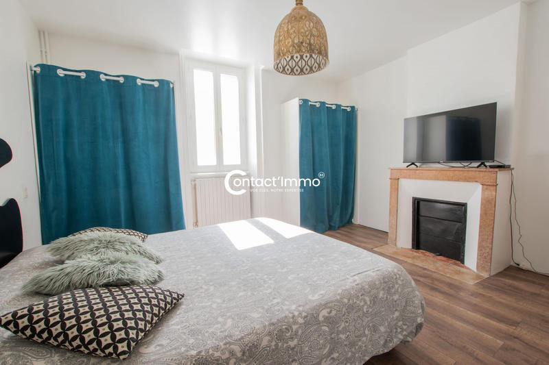 Maison ancienne - 204 m² - 5 pièces