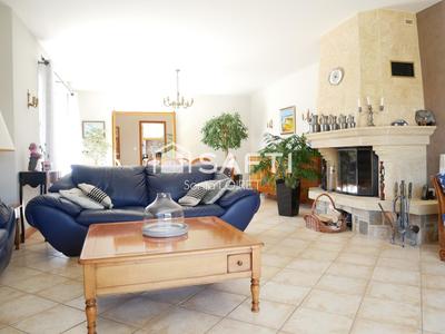 Villa - 199 m² - 7 pièces