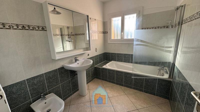 Villa - 130 m² - 5 pièces