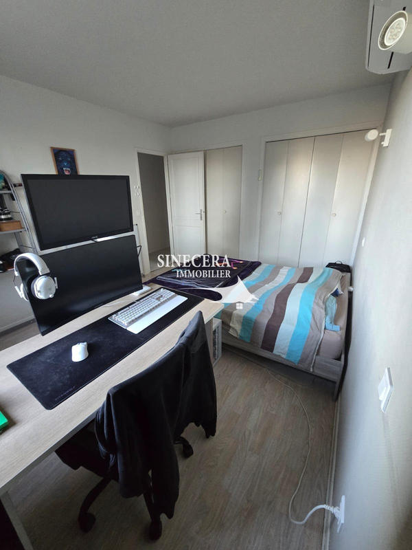 Villa - 198 m² - 10 pièces