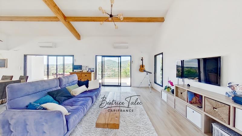 Villa - 190 m² - 4 pièces