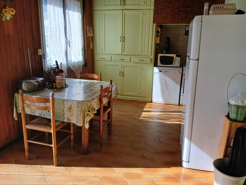 Maison - 230 m² - 11 pièces