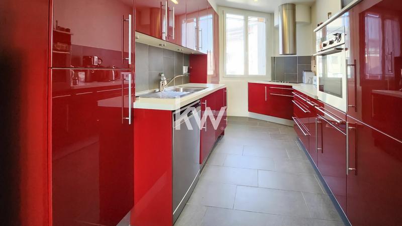 Appartement - 72 m² - 3 pièces