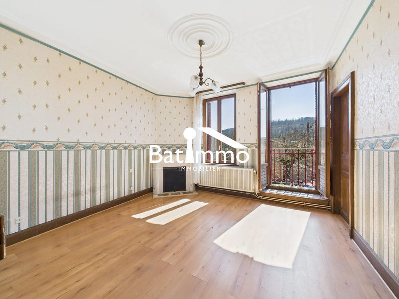 Maison - 165 m² - 7 pièces