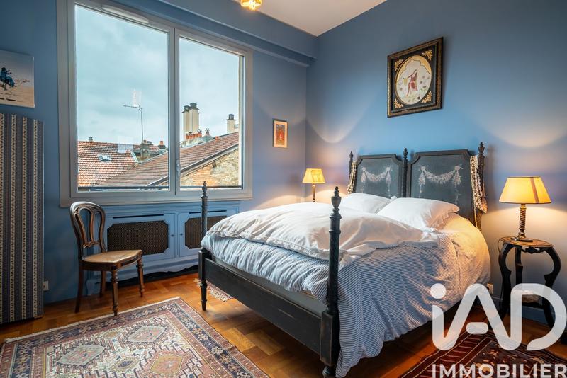 Appartement - 304 m² - 5 pièces