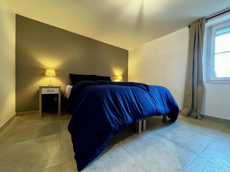 Appartement - 100 m² - 4 pièces