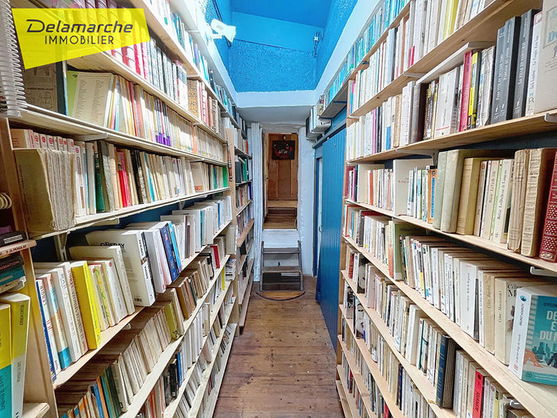 Maison - 245 m² - 6 pièces